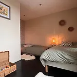 Le French Loft Plein De Charme Au Coeur De Pouvant Accueillir 8 Personnes Appartement Caen