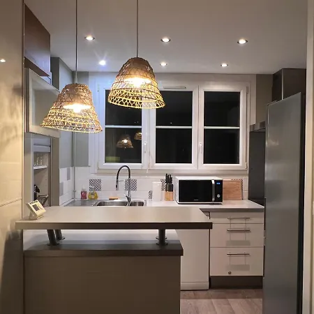 Le French Loft Plein De Charme Au Coeur De Pouvant Accueillir 8 Personnes Appartement Caen