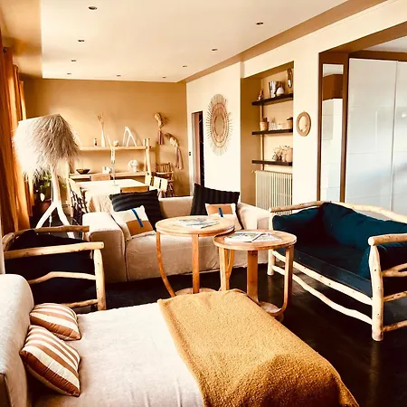 Le French Loft Plein De Charme Au Coeur De Pouvant Accueillir 8 Personnes *