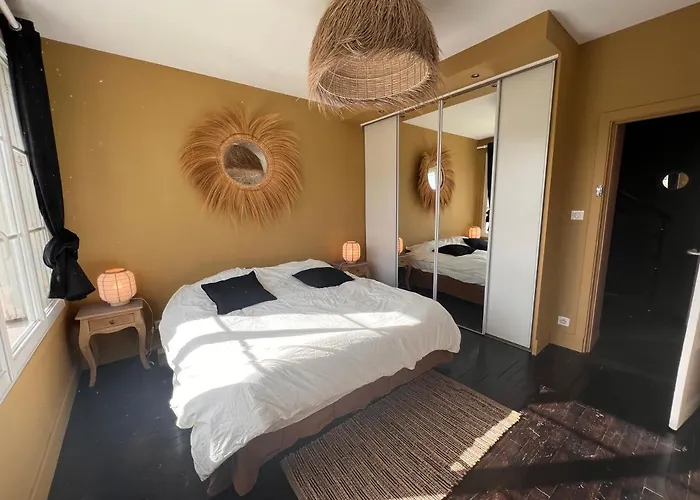 Le French Loft Plein De Charme Au Coeur De Pouvant Accueillir 8 Personnes 凯恩