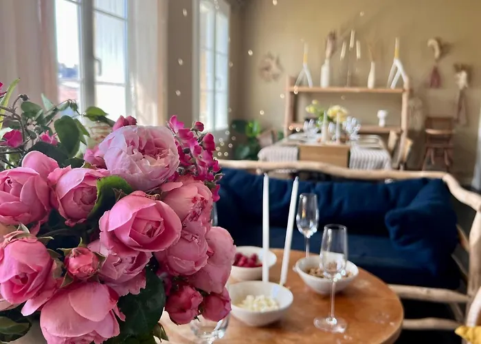 Le French Loft Plein De Charme Au Coeur De Pouvant Accueillir 8 Personnes