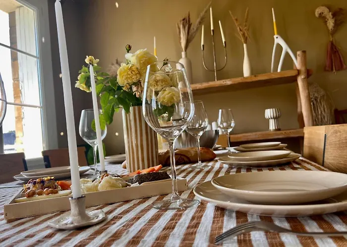 Le French Loft Plein De Charme Au Coeur De Pouvant Accueillir 8 Personnes Apartman *